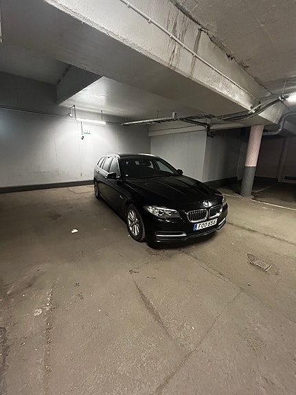 BMW 520d 21 of 25