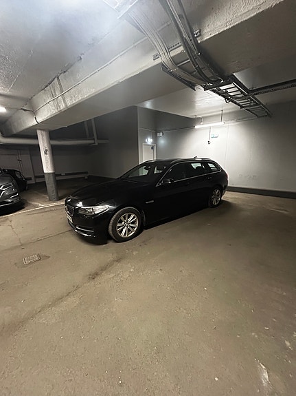 BMW 520d 25 of 25