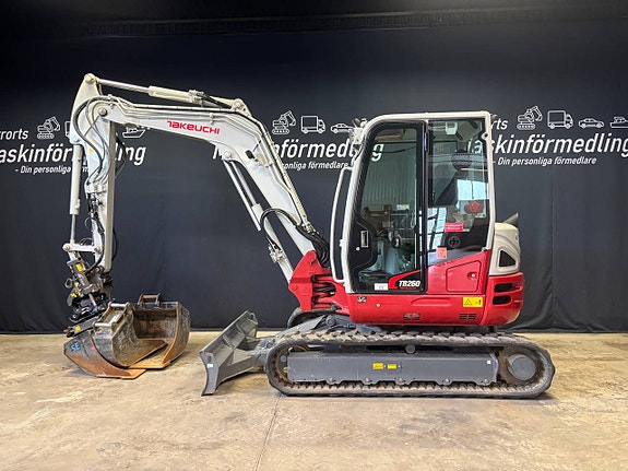 Takeuchi TB260 - LÅGA TIMMAR / GRIP / KAMERA
