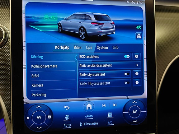 Mercedes-Benz C300 17 of 20