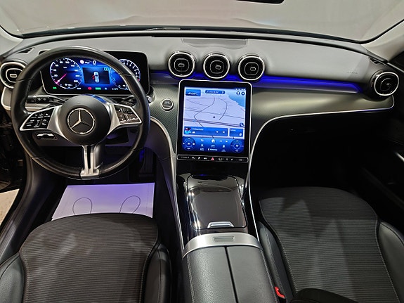 Mercedes-Benz C300 9 of 20