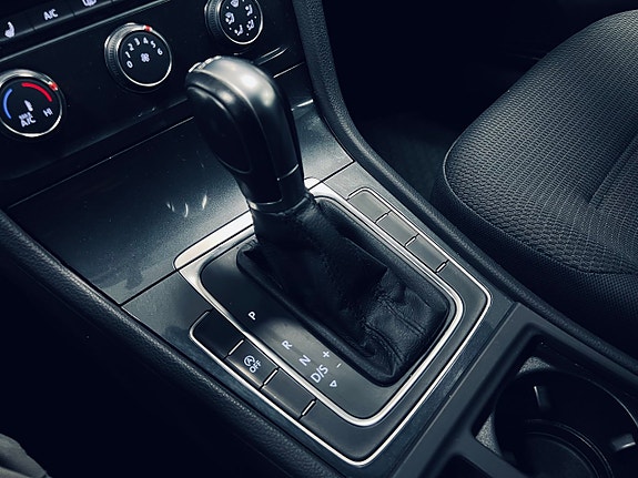 Volkswagen Golf I 15 of 26