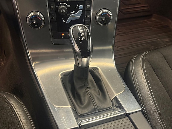 Volvo V60 20 of 30