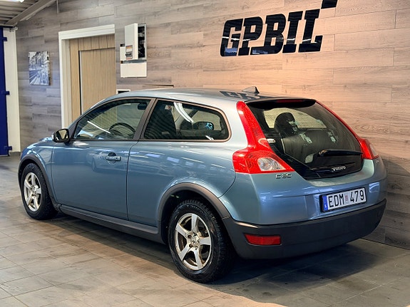 Volvo C30 3 of 17