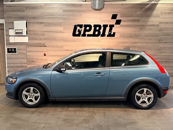 Volvo C30 2 of 17