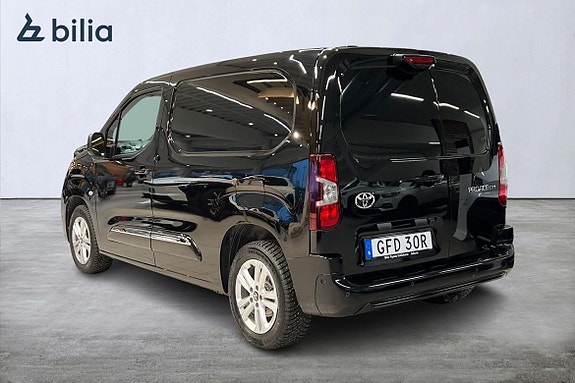 Toyota Proace City 3 of 5