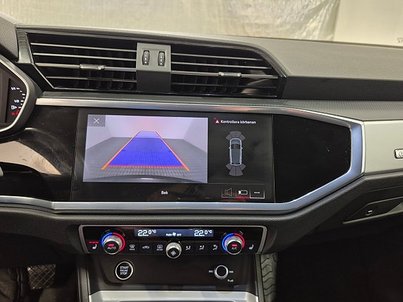 Audi Q3 7 of 10