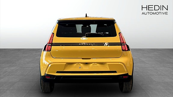 Renault 5 7 of 12
