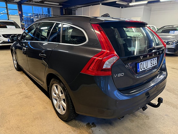 Volvo V60 5 of 10
