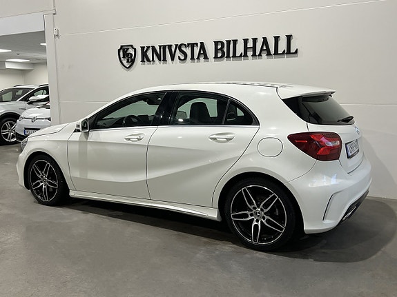 Mercedes-Benz A180 2 of 24