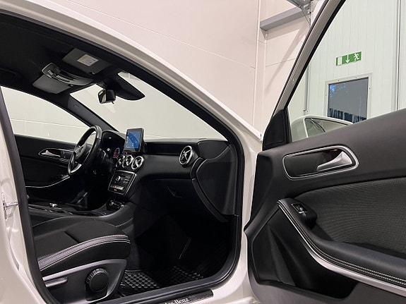 Mercedes-Benz A180 20 of 24