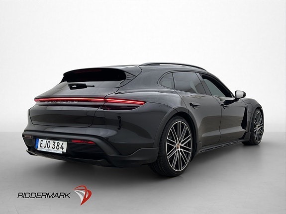 Porsche Taycan 6 of 30