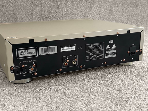 Product image 9 of 9