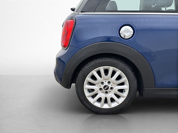 MINI Cooper S 21 of 22