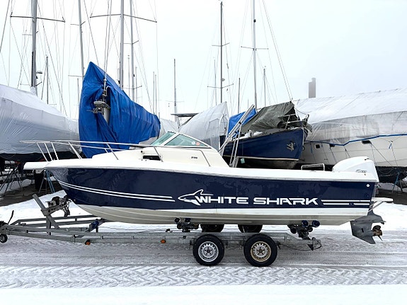 Whiteshark 236 WA Yamaha F225 -03