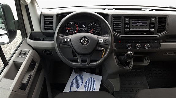 Volkswagen Crafter 5 of 5