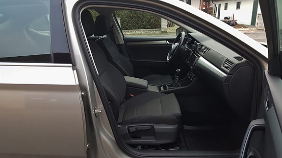 Skoda Superb 4 of 5