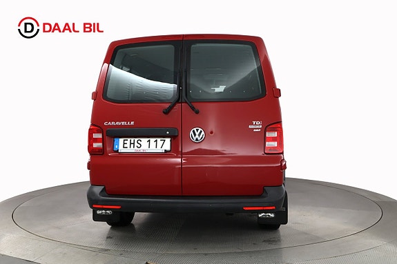 Volkswagen Caravelle 5 of 5