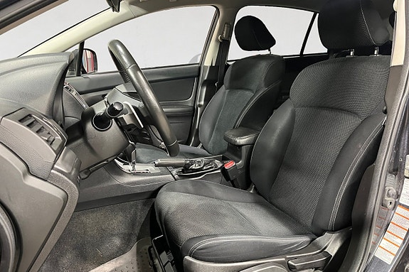 Subaru XV 3 of 5