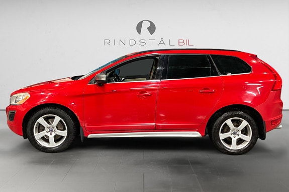 Volvo XC60 4 of 17