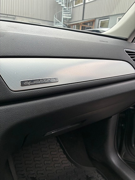 Audi Q3 5 of 7