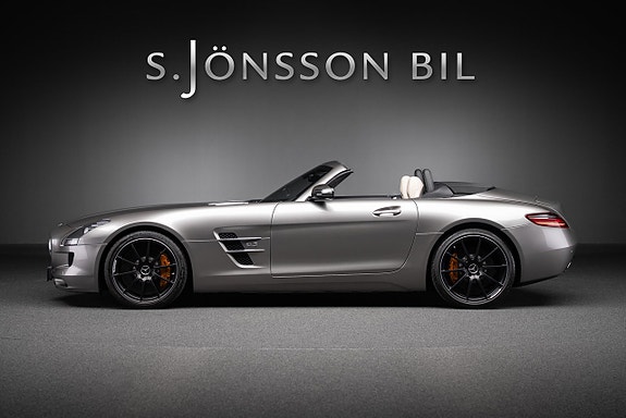 Mercedes-Benz SLS 4 of 5