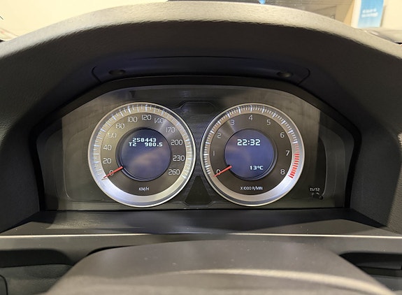 Volvo V60 23 of 24