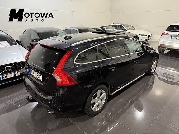 Volvo V60 5 of 24