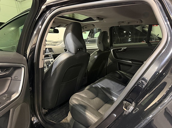 Volvo V60 21 of 24