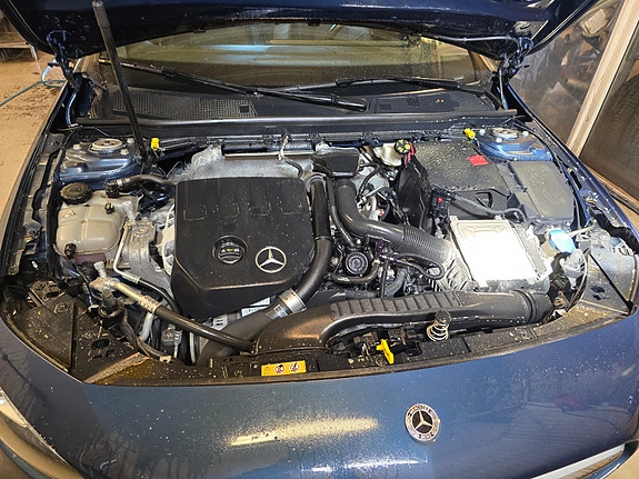 Mercedes-Benz A200 8 of 8