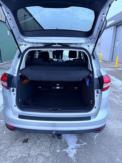 Ford C-Max 6 of 17