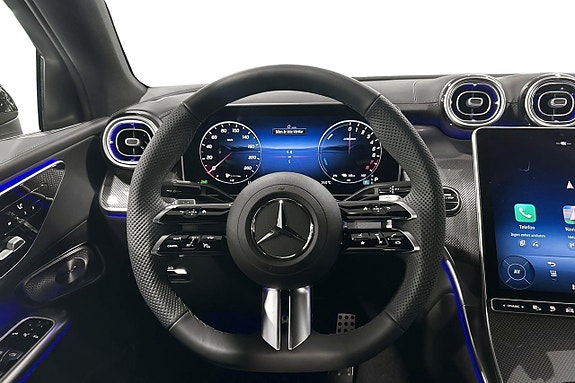 Mercedes-Benz GLC300 e 8 of 12