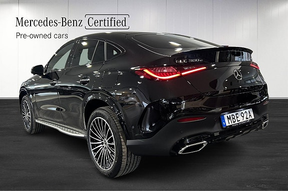 Mercedes-Benz GLC300 e 2 of 5