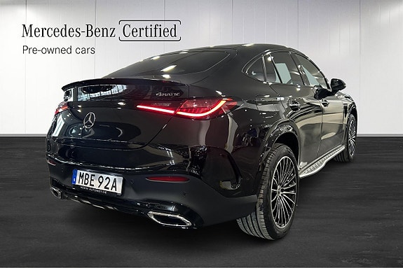 Mercedes-Benz GLC300 e 4 of 5