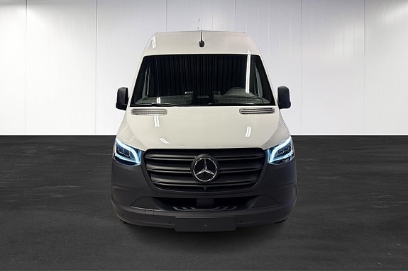 Mercedes-Benz Sprinter 412 5 of 18