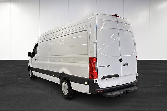 Mercedes-Benz Sprinter 412 3 of 18