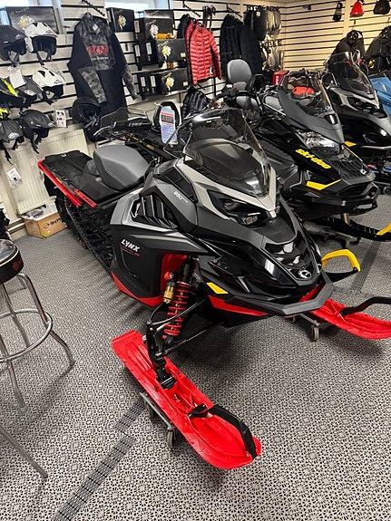 Lynx Brutal RE 400MM 850 E-TEC 10.25" HUB