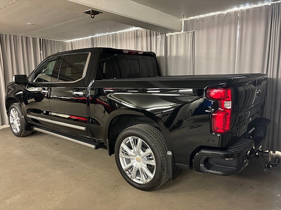 Chevrolet Silverado 1500 5 of 5