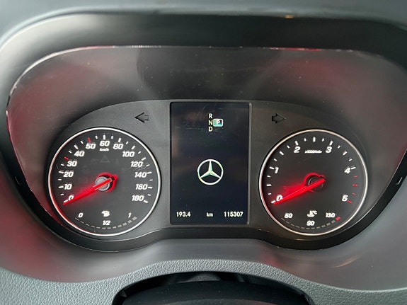 Mercedes-Benz Sprinter 319 12 of 14