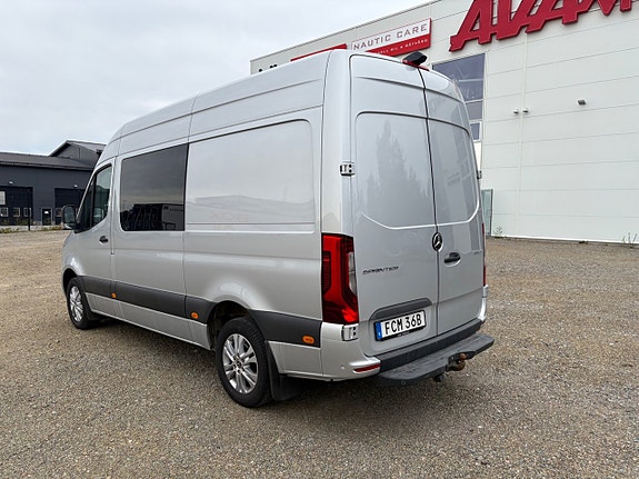 Mercedes-Benz Sprinter 319 3 of 5