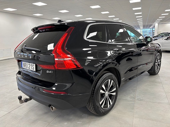 Volvo XC60 3 of 12