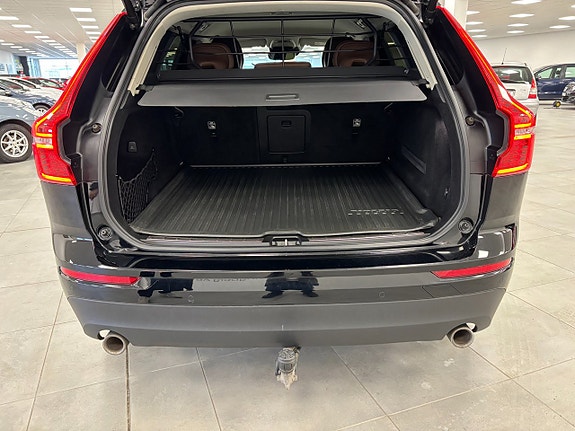 Volvo XC60 5 of 12