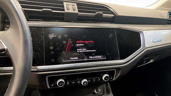 Audi Q3 12 of 14