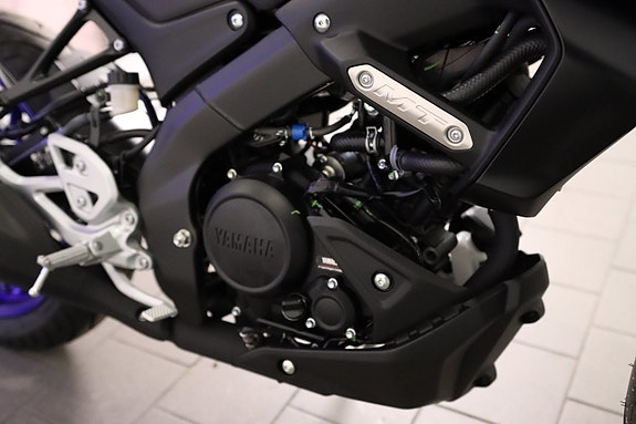 Yamaha MT-125 12 of 12