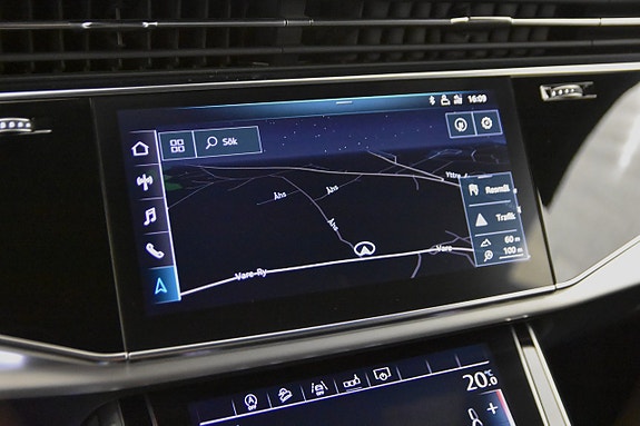 Audi Q8 26 of 27
