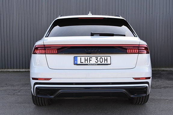 Audi Q8 8 of 27