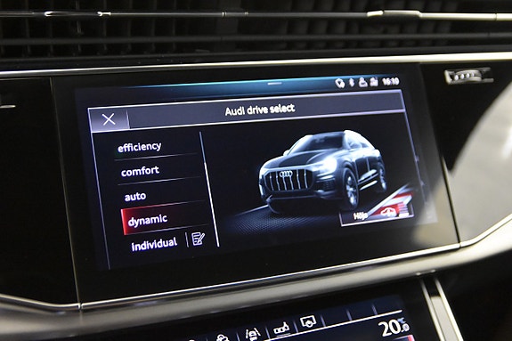 Audi Q8 25 of 27