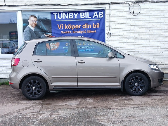 Volkswagen Golf-Serie 4 of 17