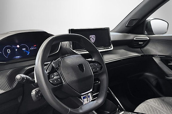 Peugeot 2008 4 of 5