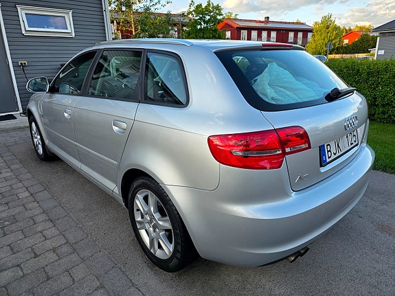 Audi A3 3 of 5